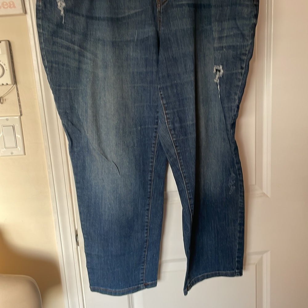 D/C Jeans - Picture 4 of 7